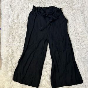 ◾️Melissa Nepton Wide Leg Paper Bag Tie Waist Cropped Pants